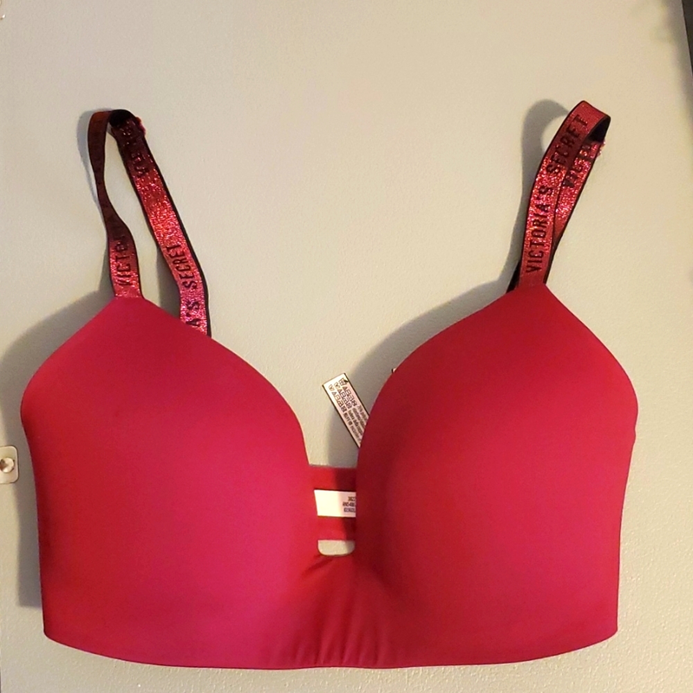 Victoria's Secret 32DDD wireless t-shirt bra
